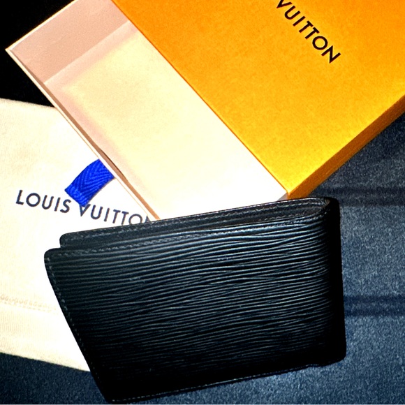 Louis Vuitton Multiple Wallet Epi Leather Black - Picture 3 of 7